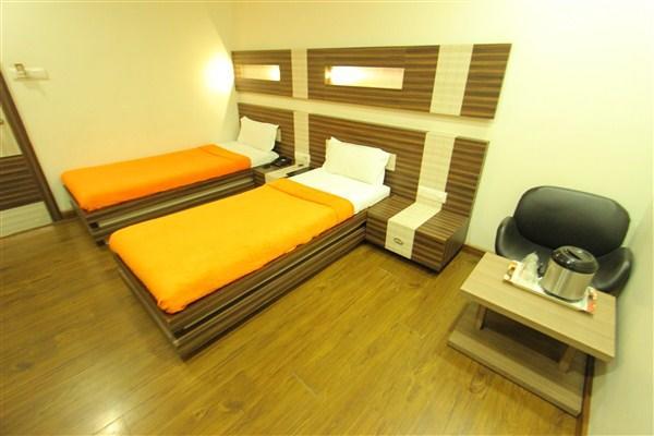 Princess Hotel Ankleshwar Eksteriør billede