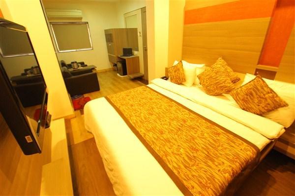 Princess Hotel Ankleshwar Eksteriør billede