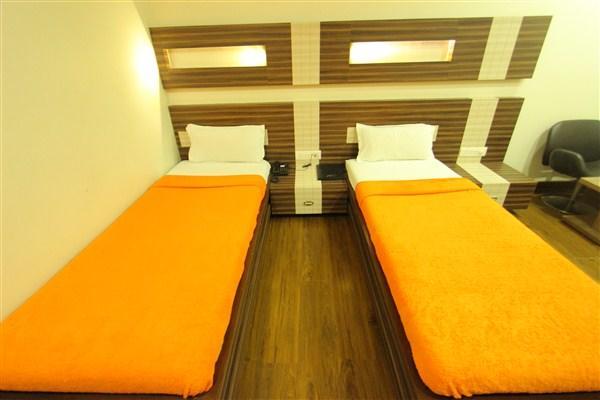 Princess Hotel Ankleshwar Eksteriør billede
