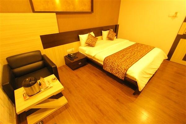 Princess Hotel Ankleshwar Eksteriør billede