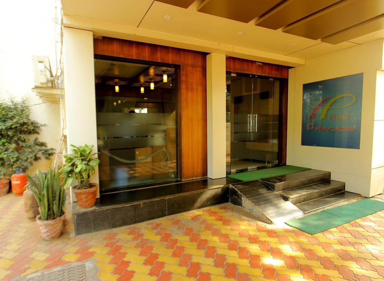 Princess Hotel Ankleshwar Eksteriør billede
